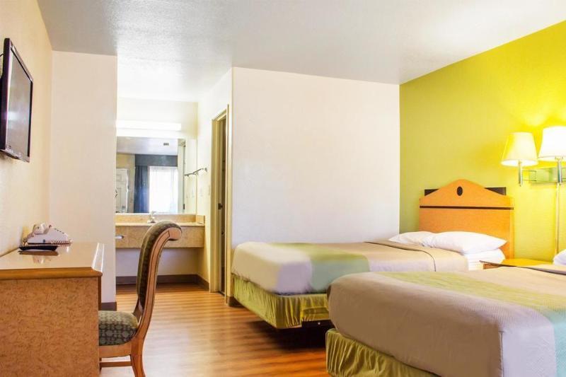 Infinity Inn & Suites Tempe Luaran gambar